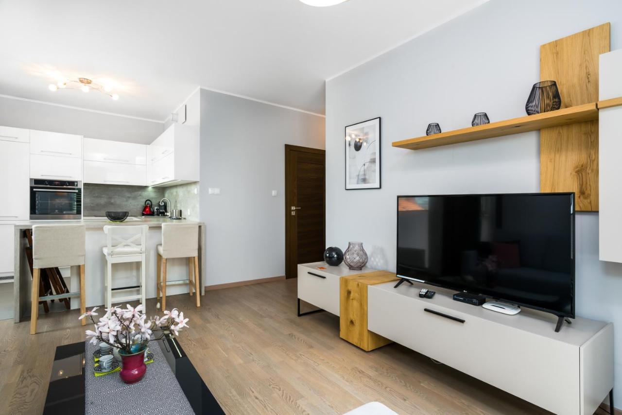 Apartments Poznan Towarowa By Noclegi Renters Exteriör bild